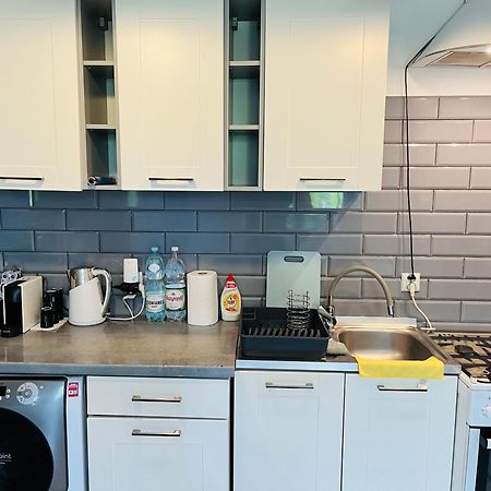 Appartement Apartament Ogrodowy à Miechów Extérieur photo